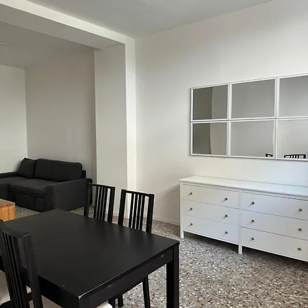 Apartamento Pisito En San Anton Alicante