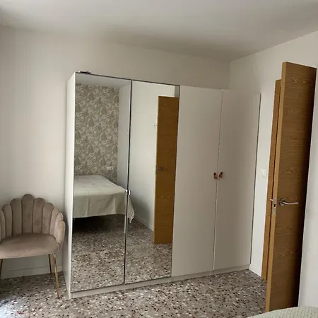 Apartamento Pisito En San Anton