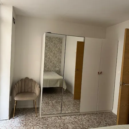 Pisito En San Anton * Alicante